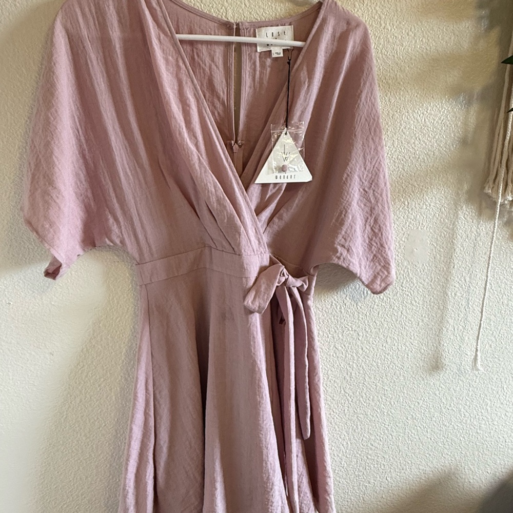Lost + Wander Mauve V-Neck Dress